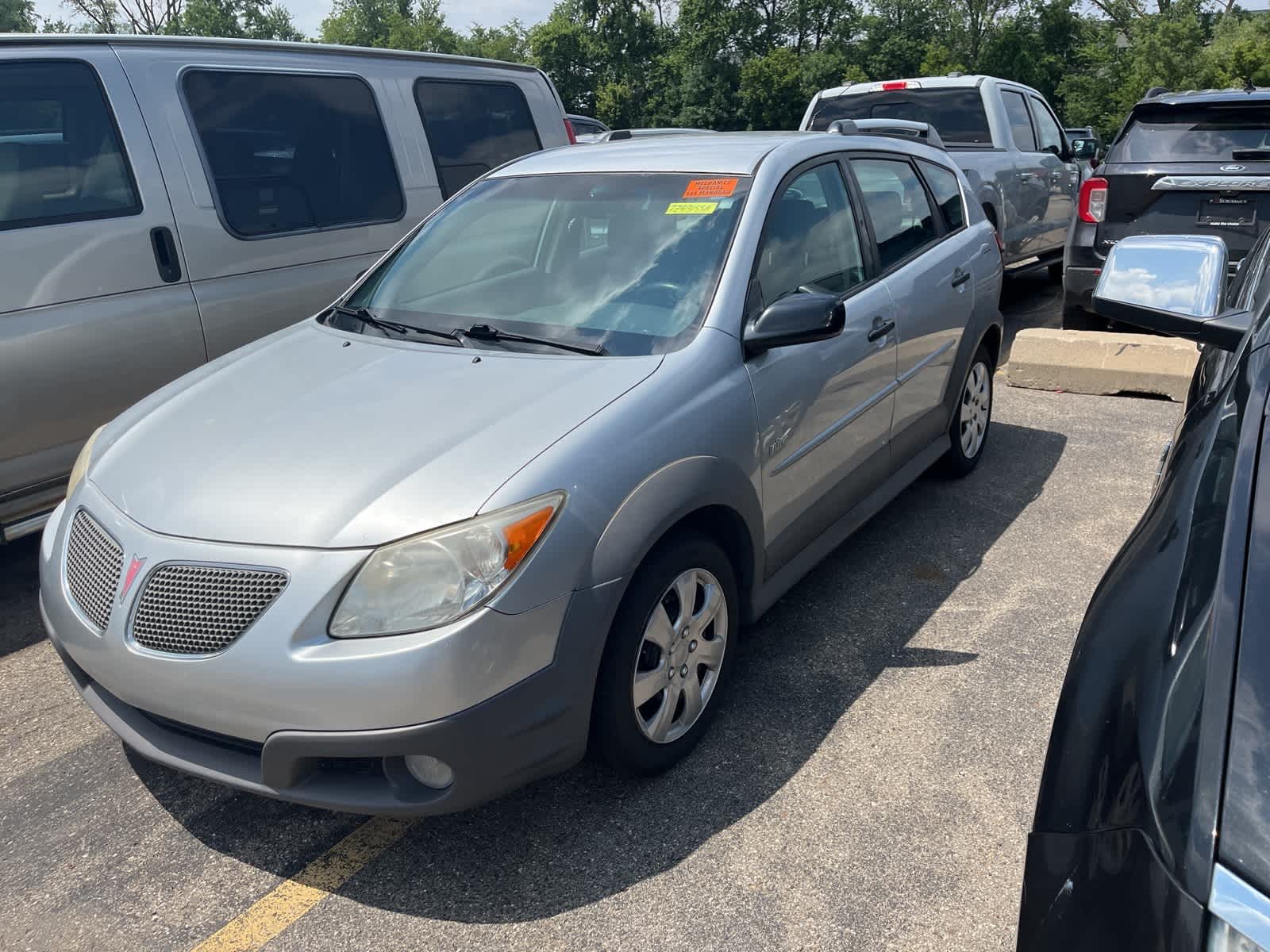 Thumbnail: 2007 Pontiac Vibe - 3