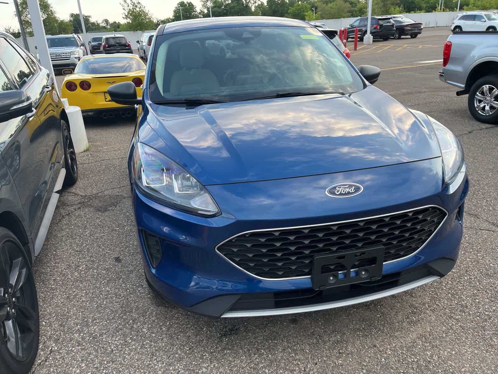 Thumbnail: 2022 Ford Escape - 23