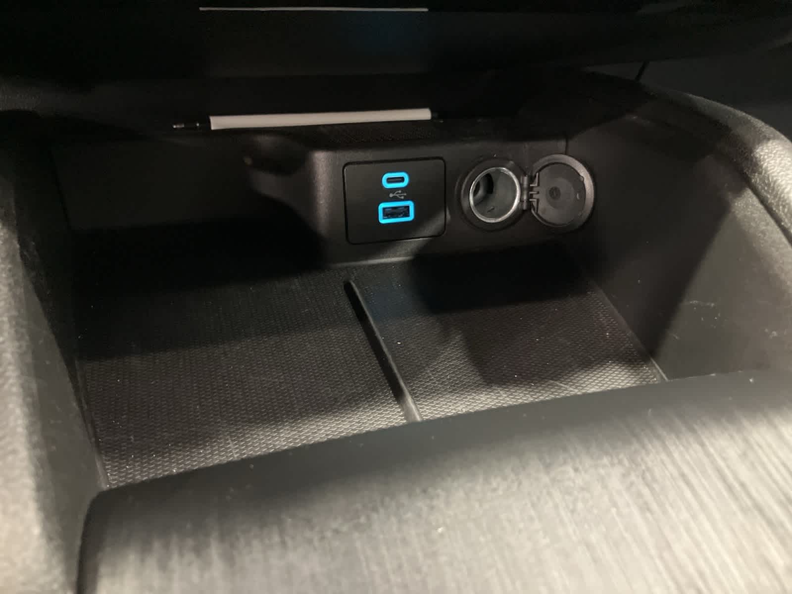 Thumbnail: 2023 Ford Escape - 17