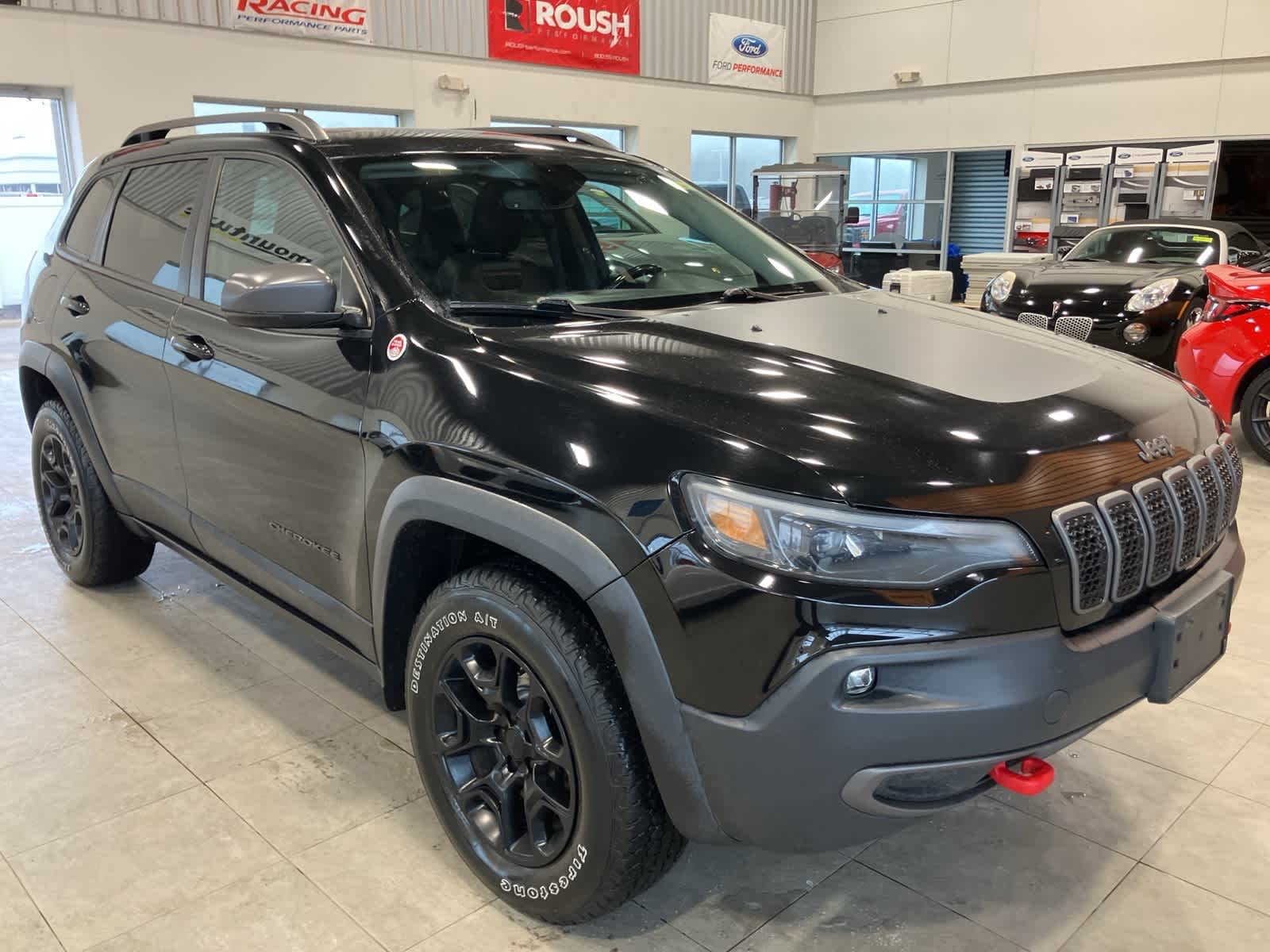 Thumbnail: 2021 Jeep Cherokee - 3