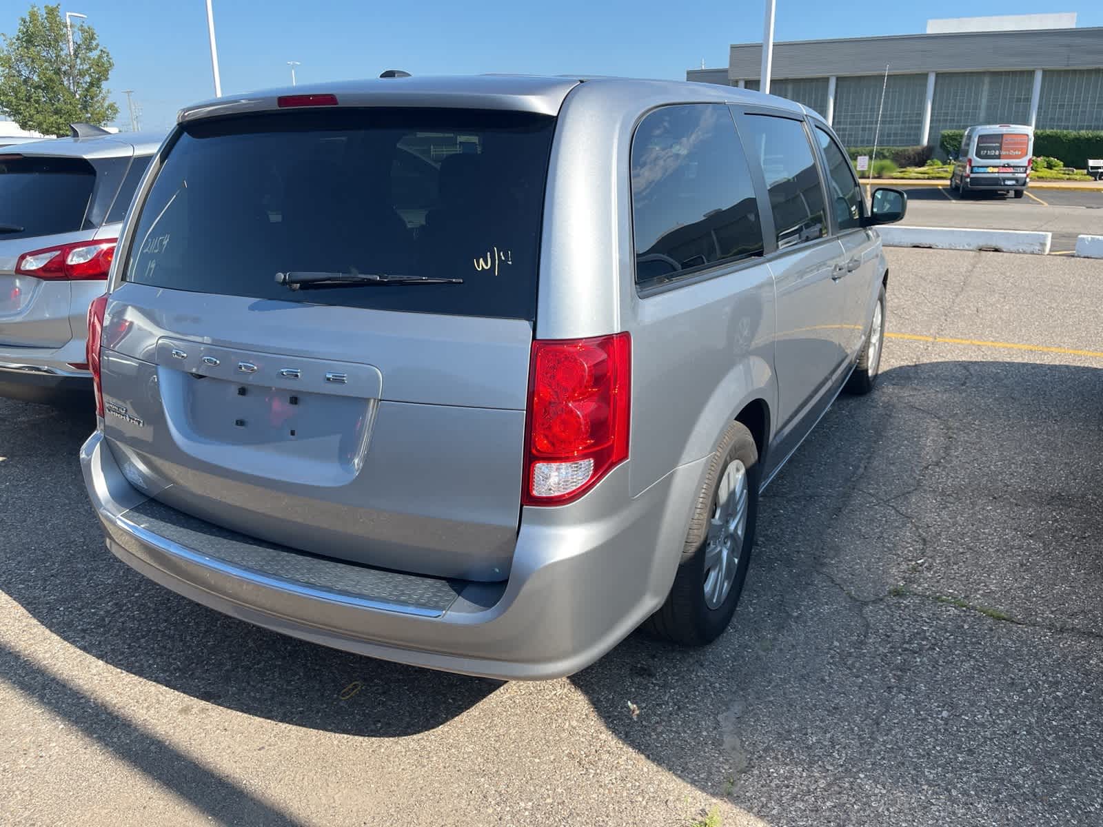 Thumbnail: 2019 Dodge Grand Caravan - 13
