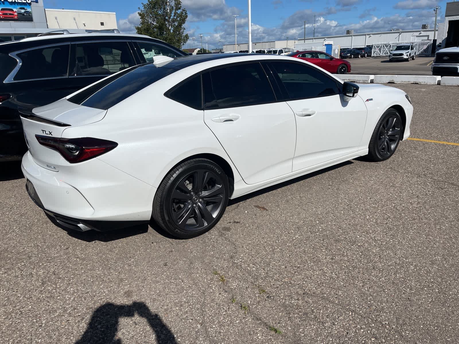 Thumbnail: 2022 Acura TLX - 13