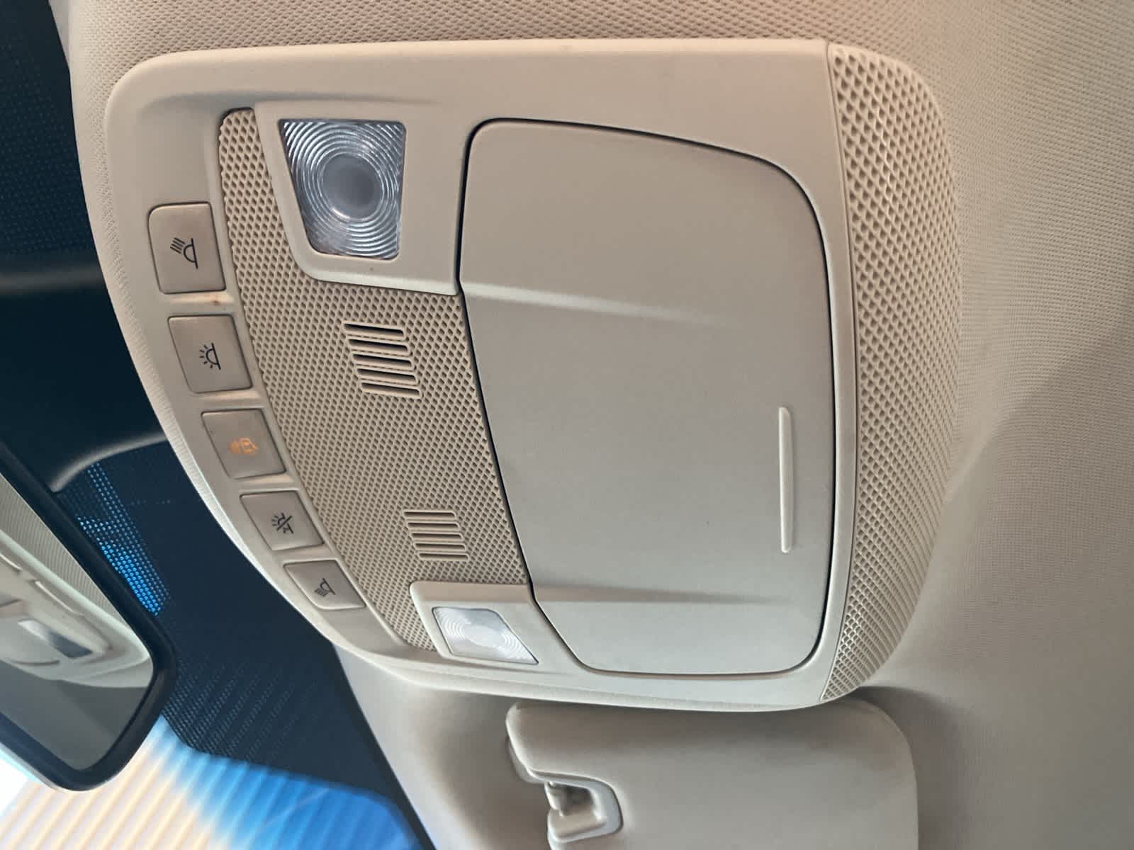 Thumbnail: 2019 Ford Edge - 20