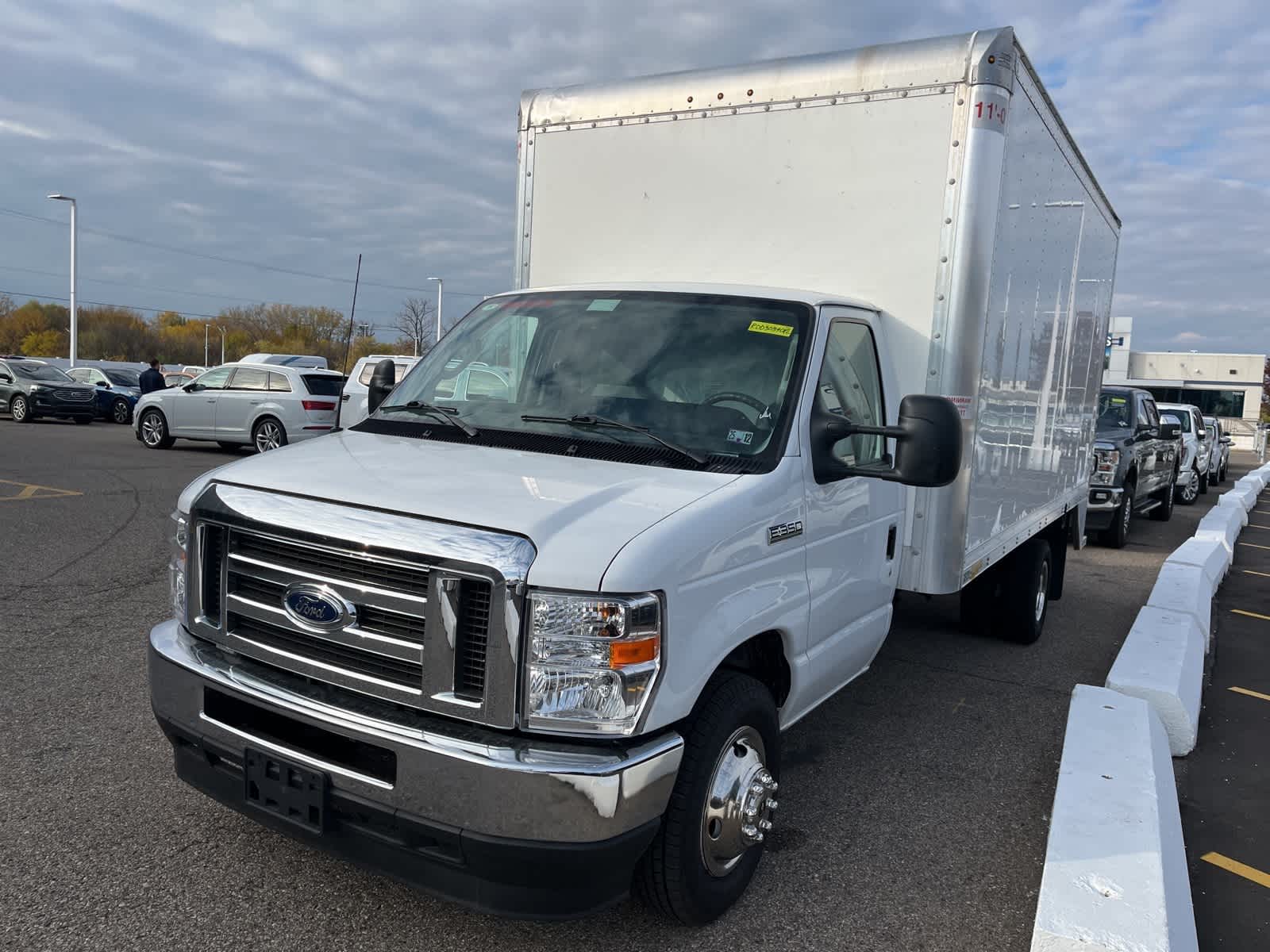 Thumbnail: 2024 Ford Econoline - 3