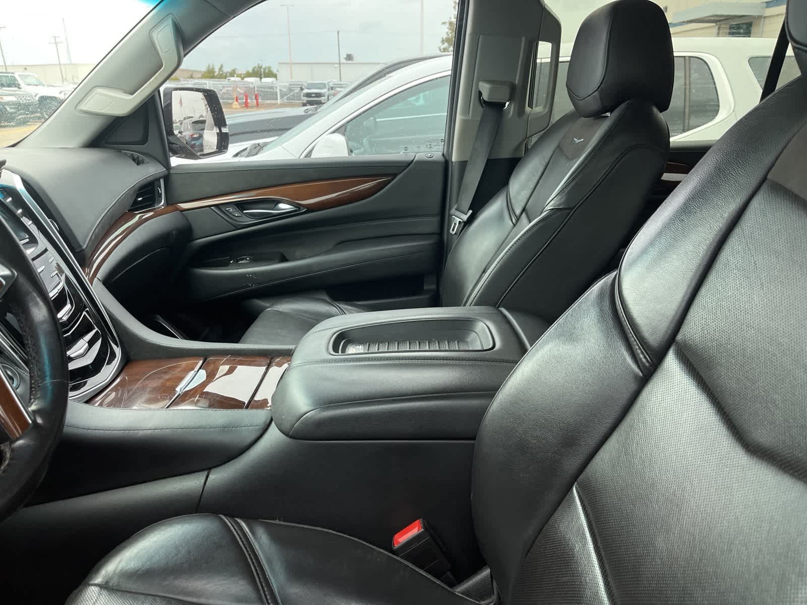 Thumbnail: 2020 Cadillac Escalade - 23