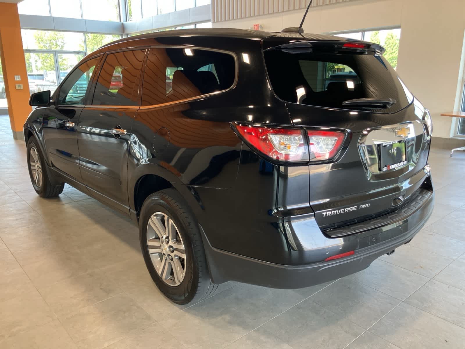 Thumbnail: 2017 Chevrolet Traverse - 7