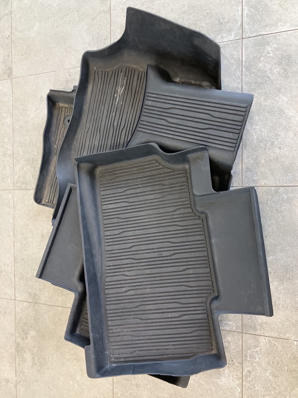 Thumbnail: 2022 Ford Explorer - 29