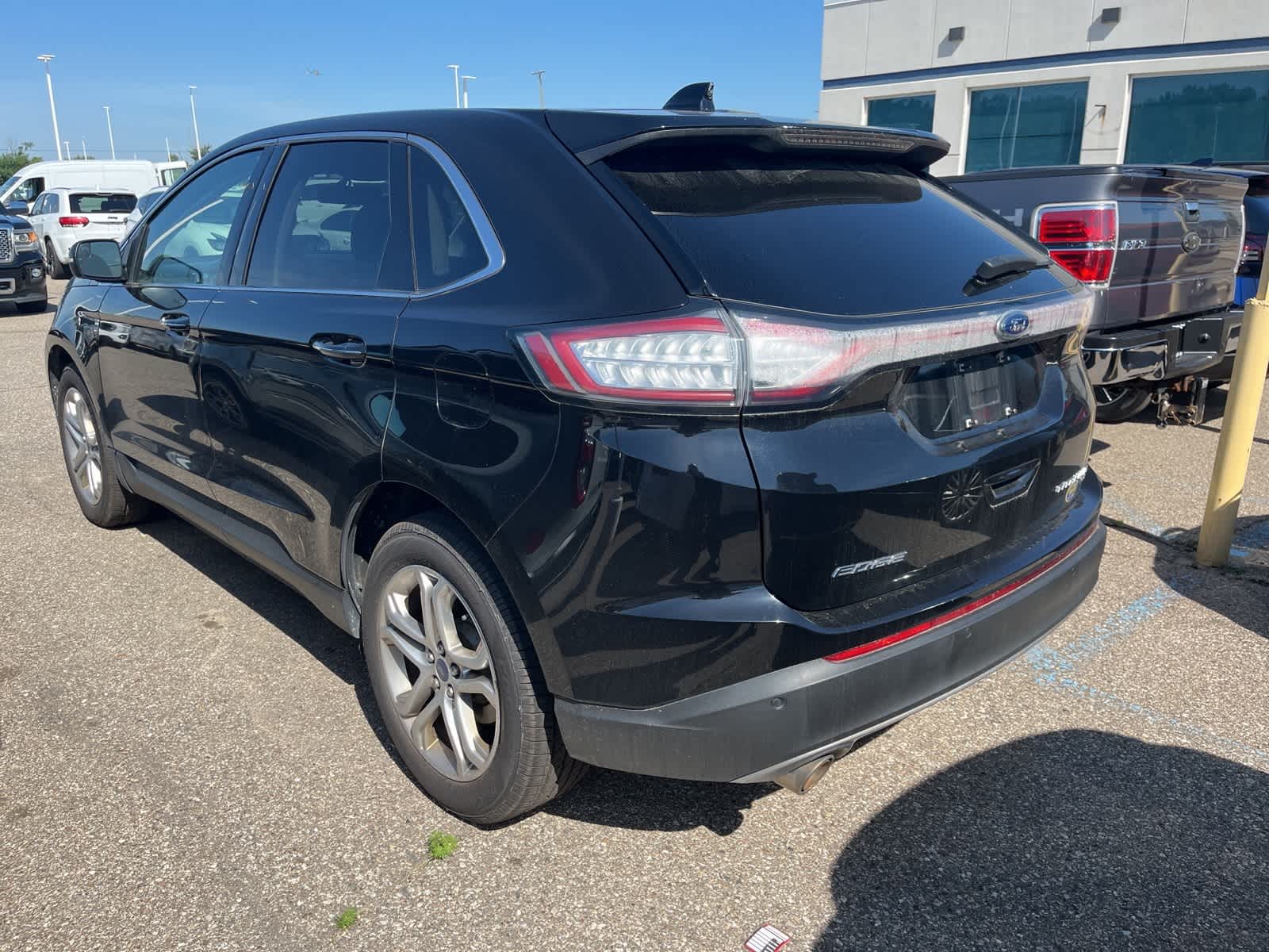 Thumbnail: 2018 Ford Edge - 6
