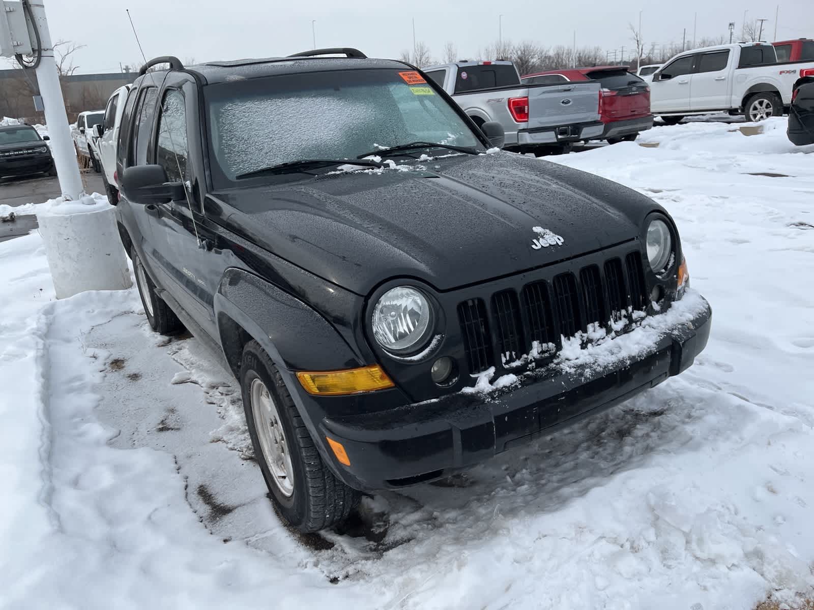 Thumbnail: 2006 Jeep Liberty - 19