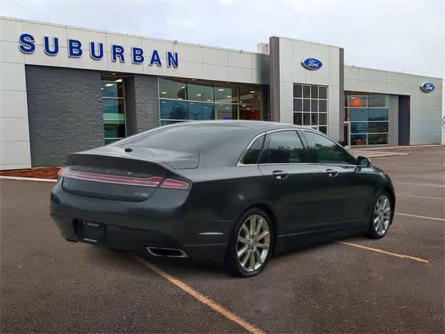 Thumbnail: 2015 Lincoln MKZ - 8