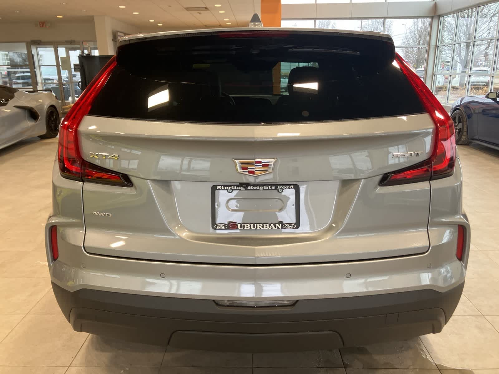 Thumbnail: 2024 Cadillac XT4 - 6