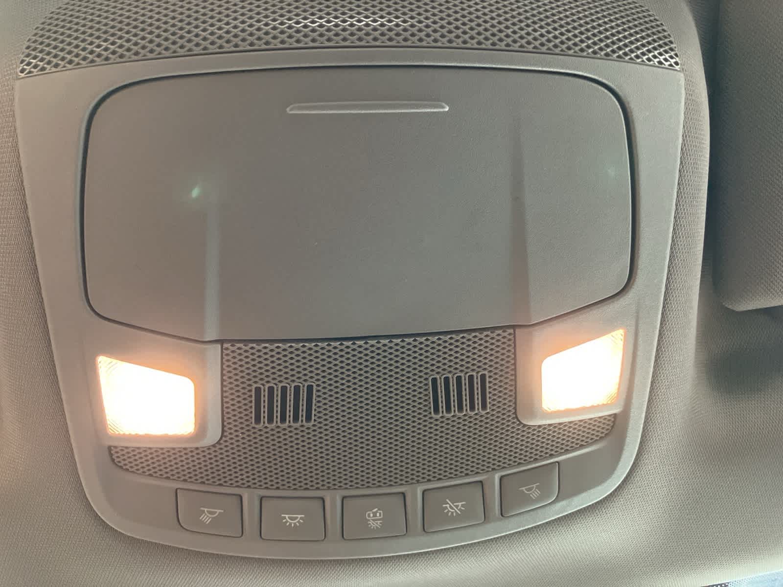 Thumbnail: 2017 Ford Econoline - 24