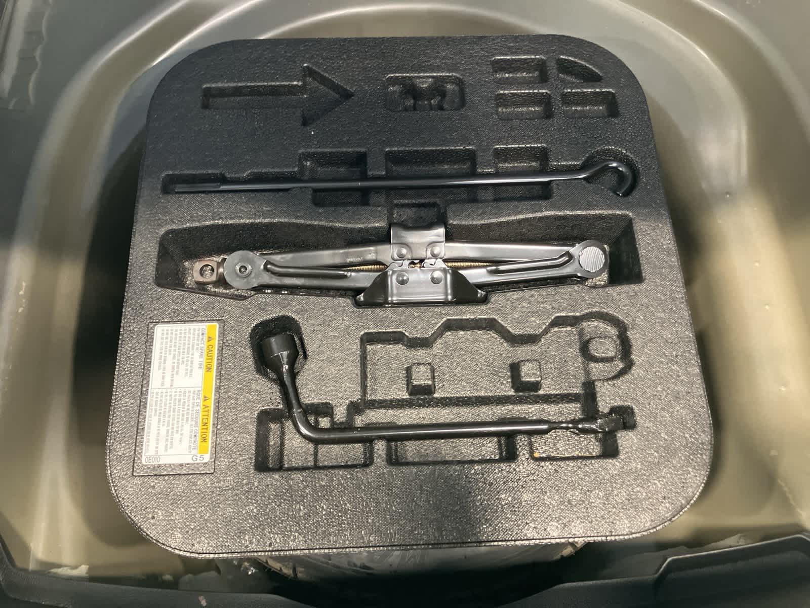 Thumbnail: 2024 Toyota Corolla - 25