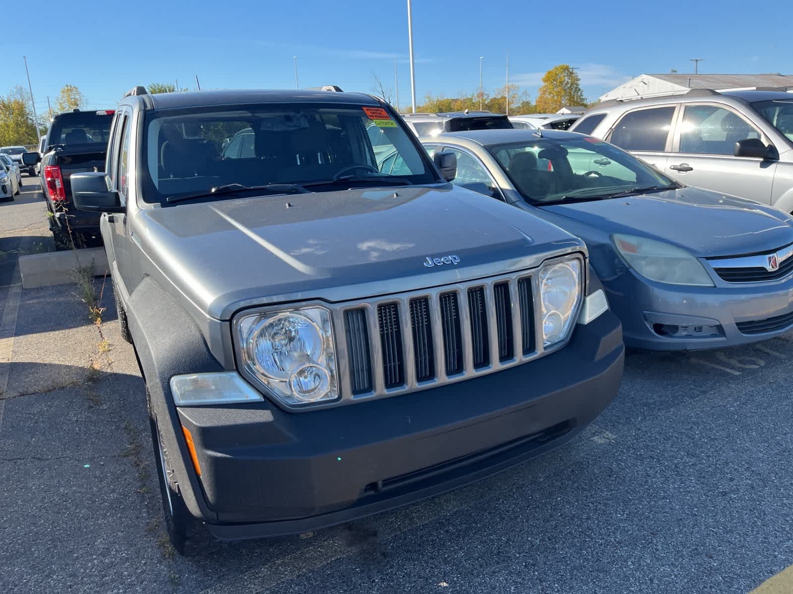 Thumbnail: 2012 Jeep Liberty - 20