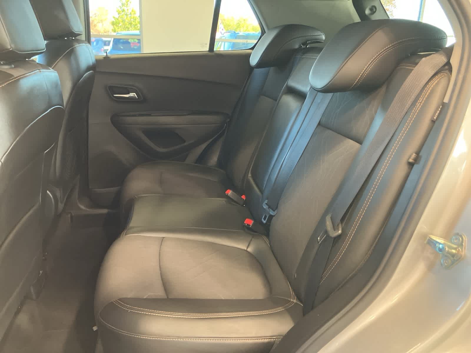 Thumbnail: 2017 Chevrolet Trax - 25