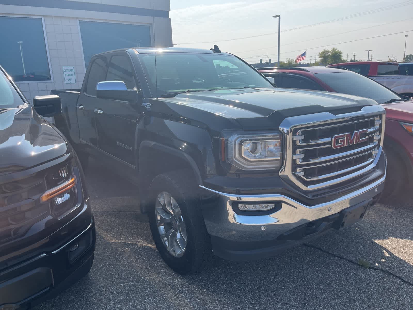 Thumbnail: 2017 GMC Sierra 1500 - 17