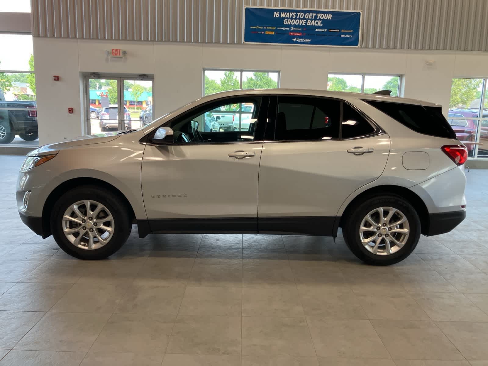 Thumbnail: 2020 Chevrolet Equinox - 8
