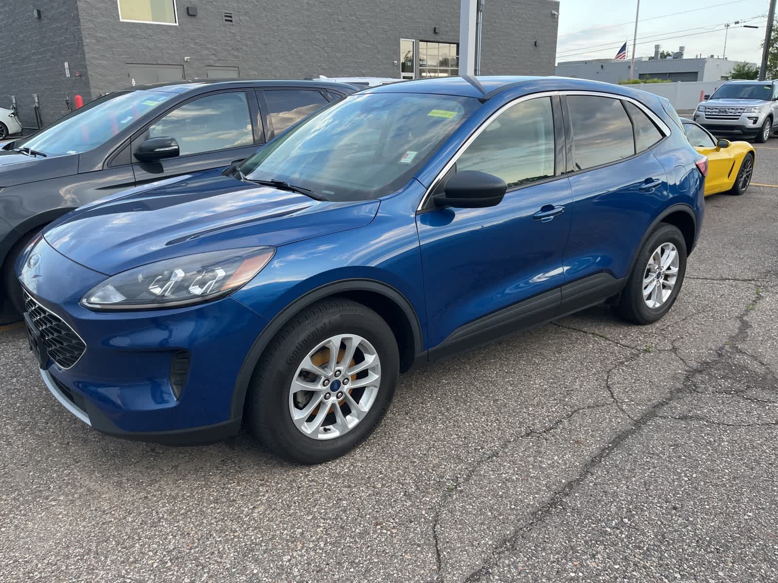 Thumbnail: 2022 Ford Escape - 5