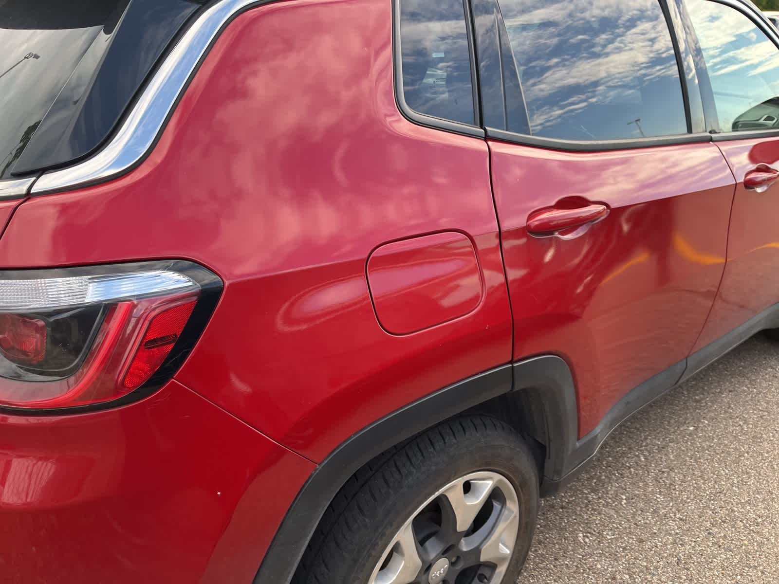 Thumbnail: 2020 Jeep Compass - 12