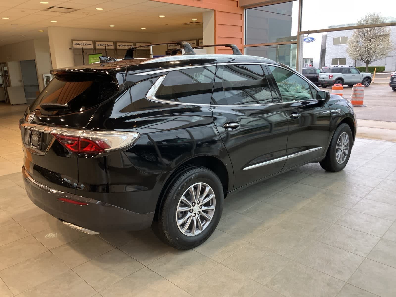 Thumbnail: 2022 Buick Enclave - 4
