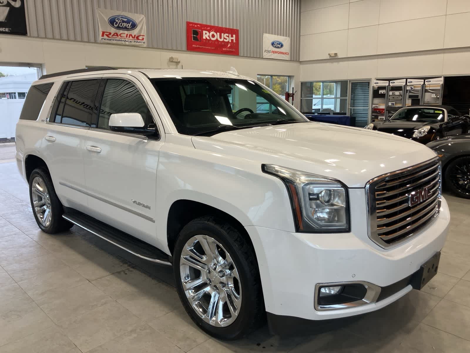 Thumbnail: 2018 GMC Yukon - 3