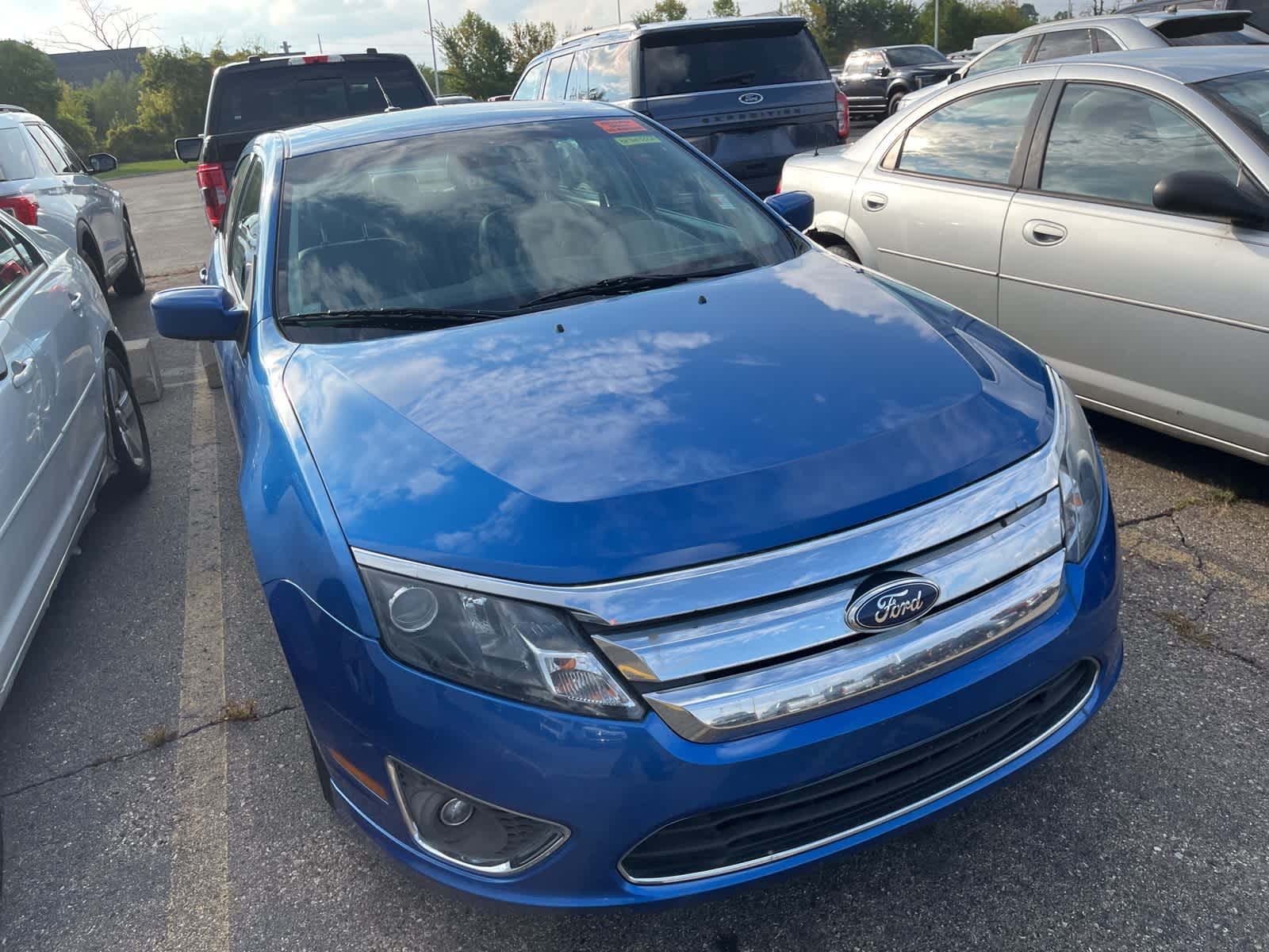 Thumbnail: 2011 Ford Fusion - 20