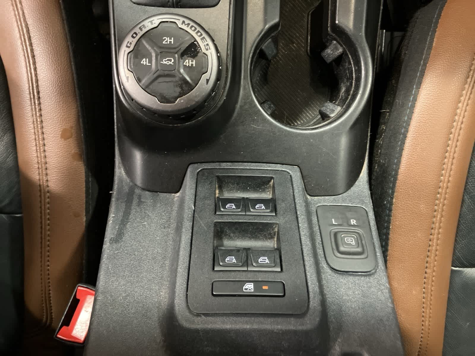 Thumbnail: 2023 Ford Bronco - 15