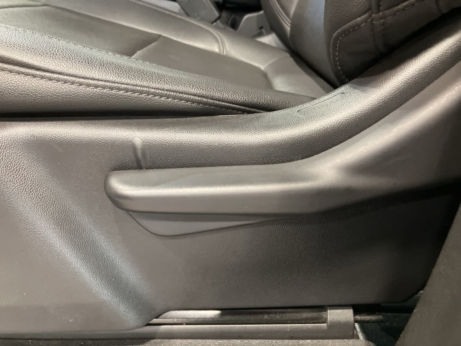 Thumbnail: 2021 Chevrolet Silverado 1500 - 11