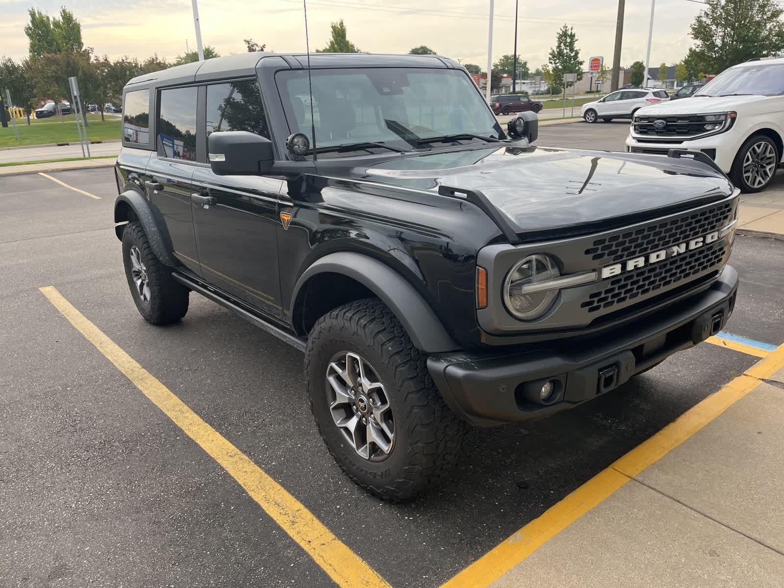 Thumbnail: 2022 Ford Bronco - 17
