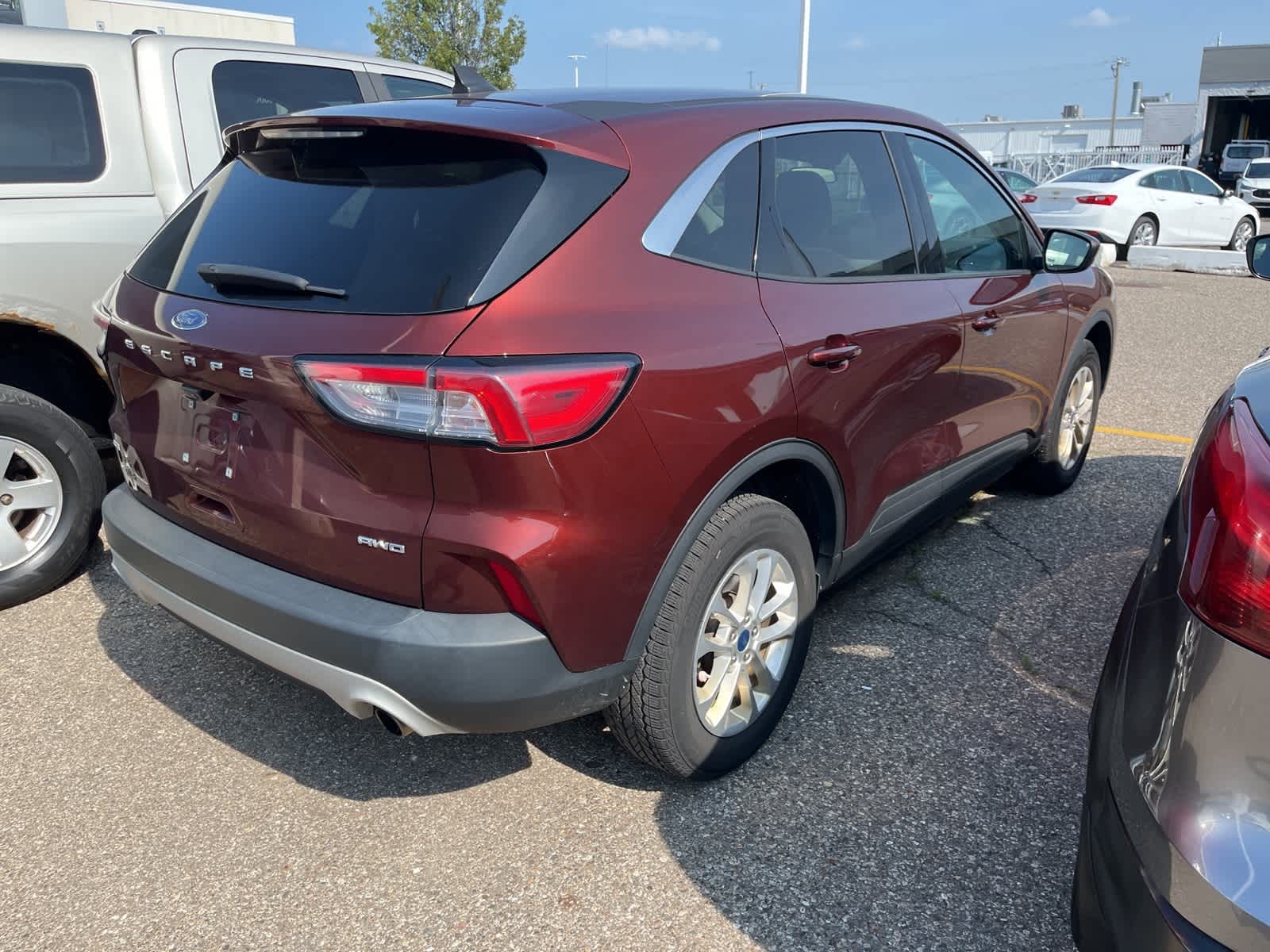 Thumbnail: 2021 Ford Escape - 11