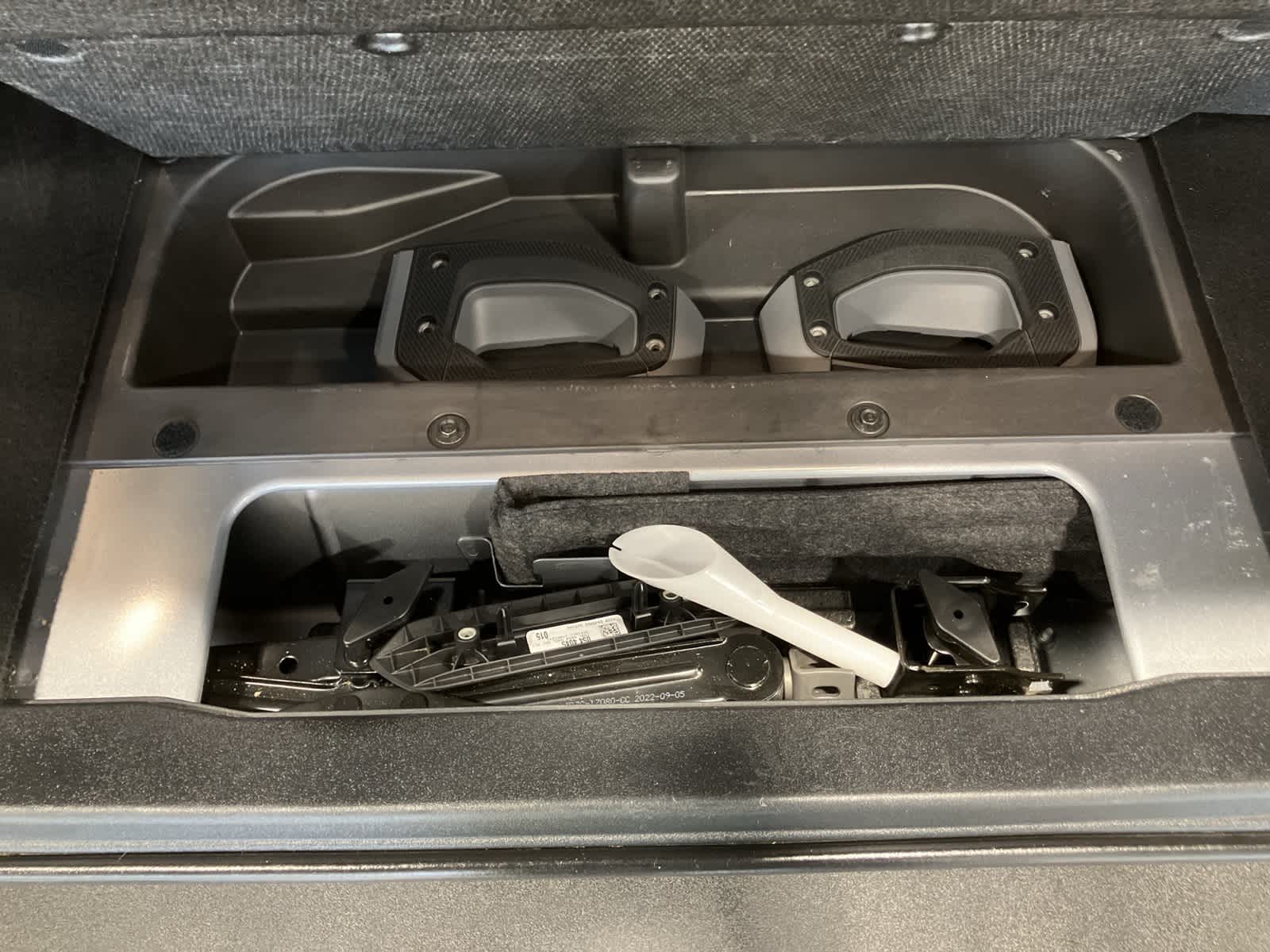 Thumbnail: 2023 Ford Bronco - 34