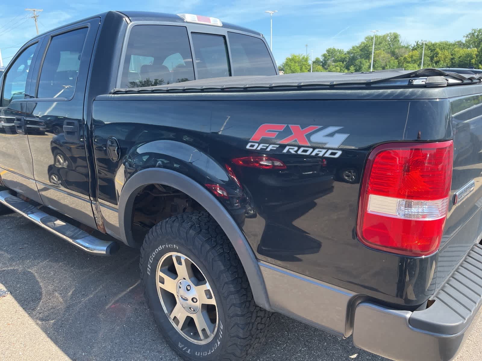 Thumbnail: 2004 Ford F-150 - 9
