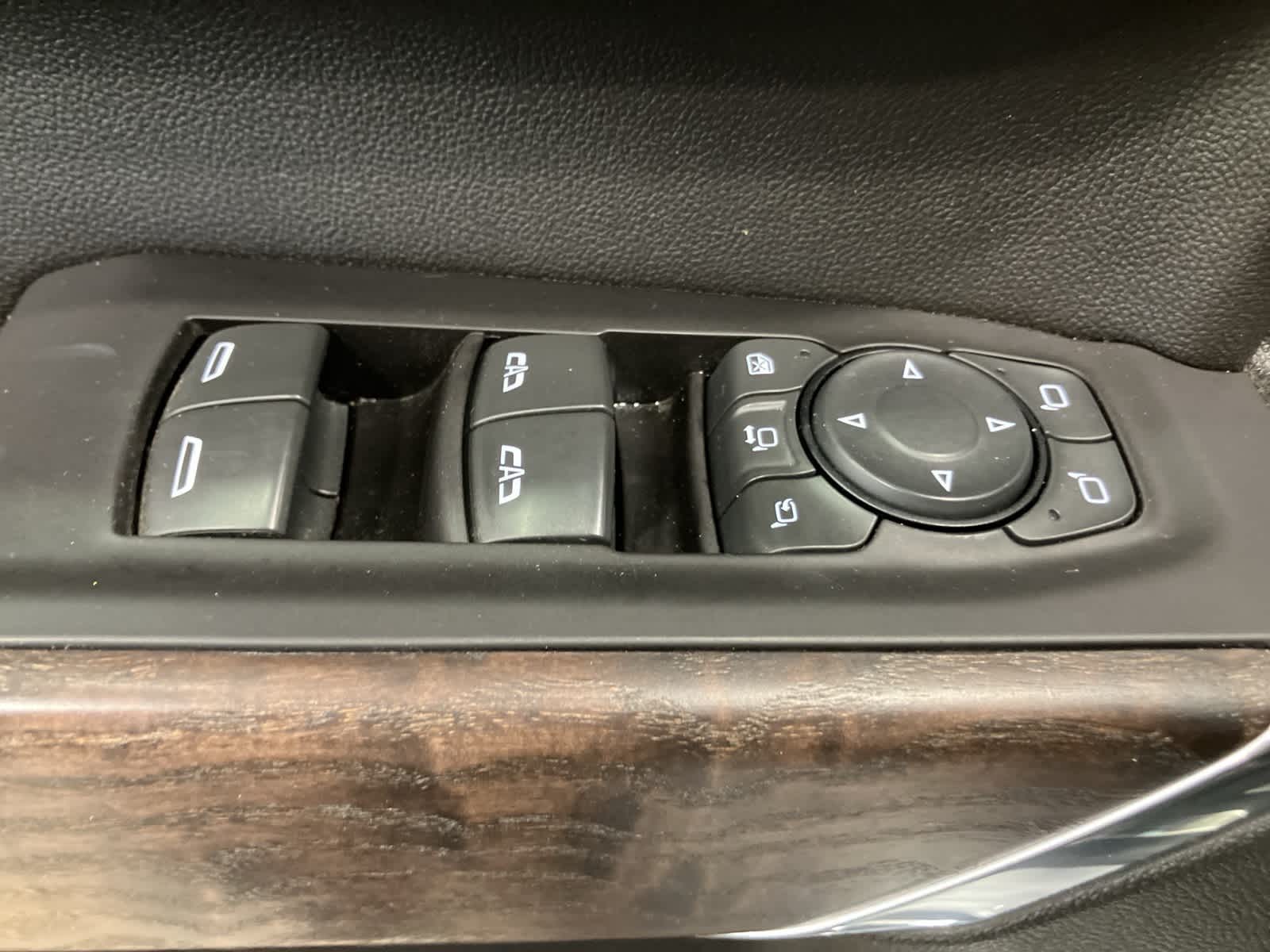 Thumbnail: 2020 GMC Sierra 3500 - 16