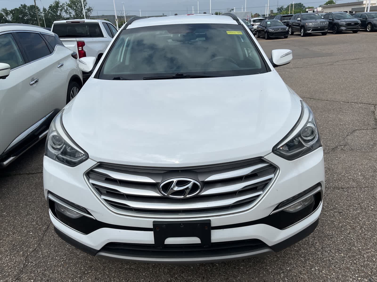 Thumbnail: 2018 Hyundai Santa Fe - 19