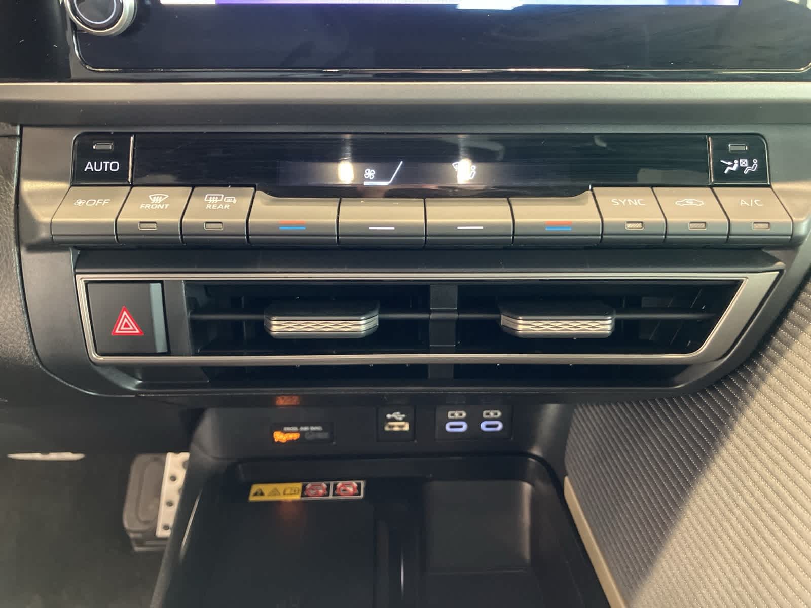 Thumbnail: 2025 Toyota Camry - 19