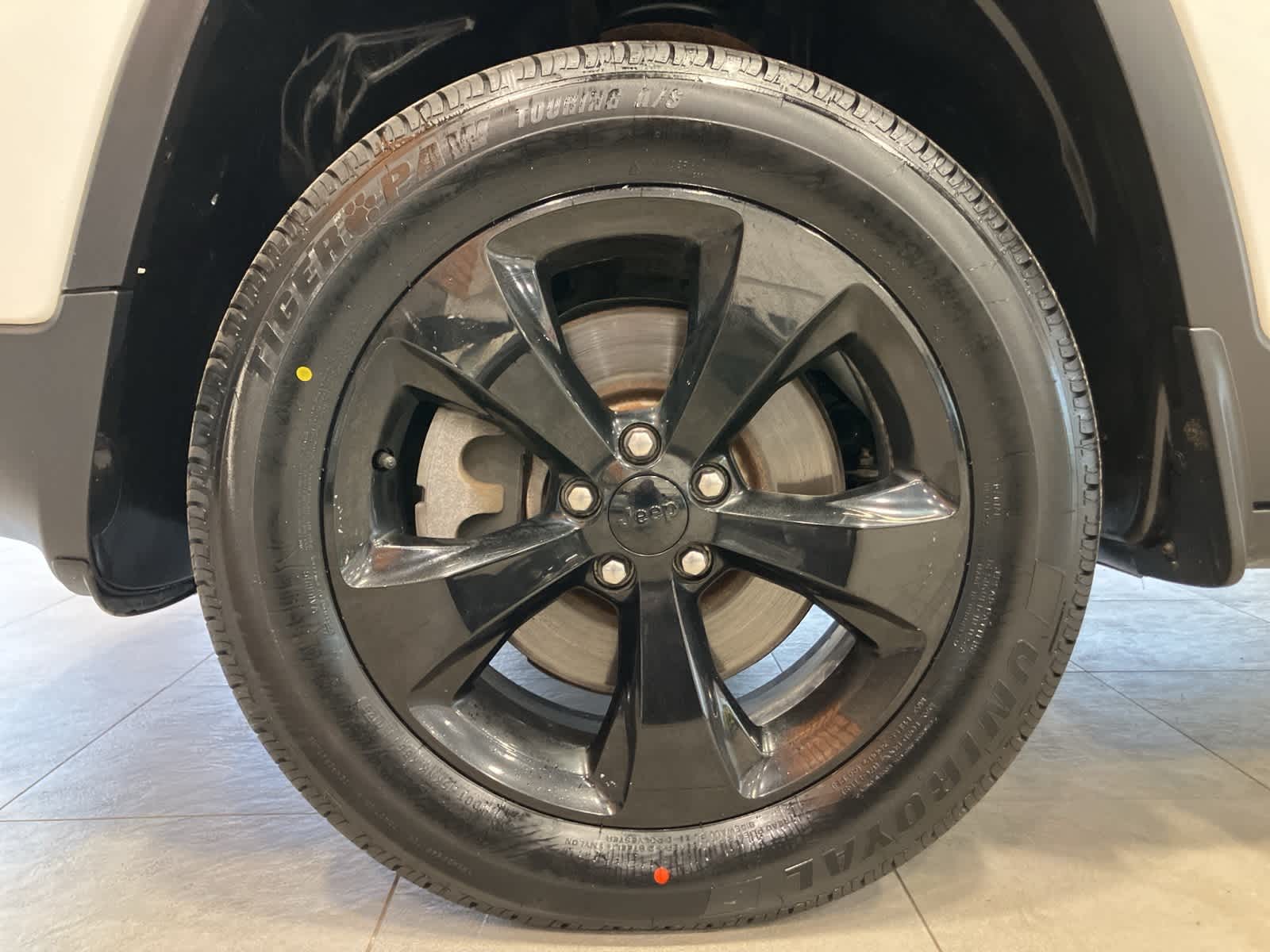 Thumbnail: 2016 Jeep Cherokee - 9