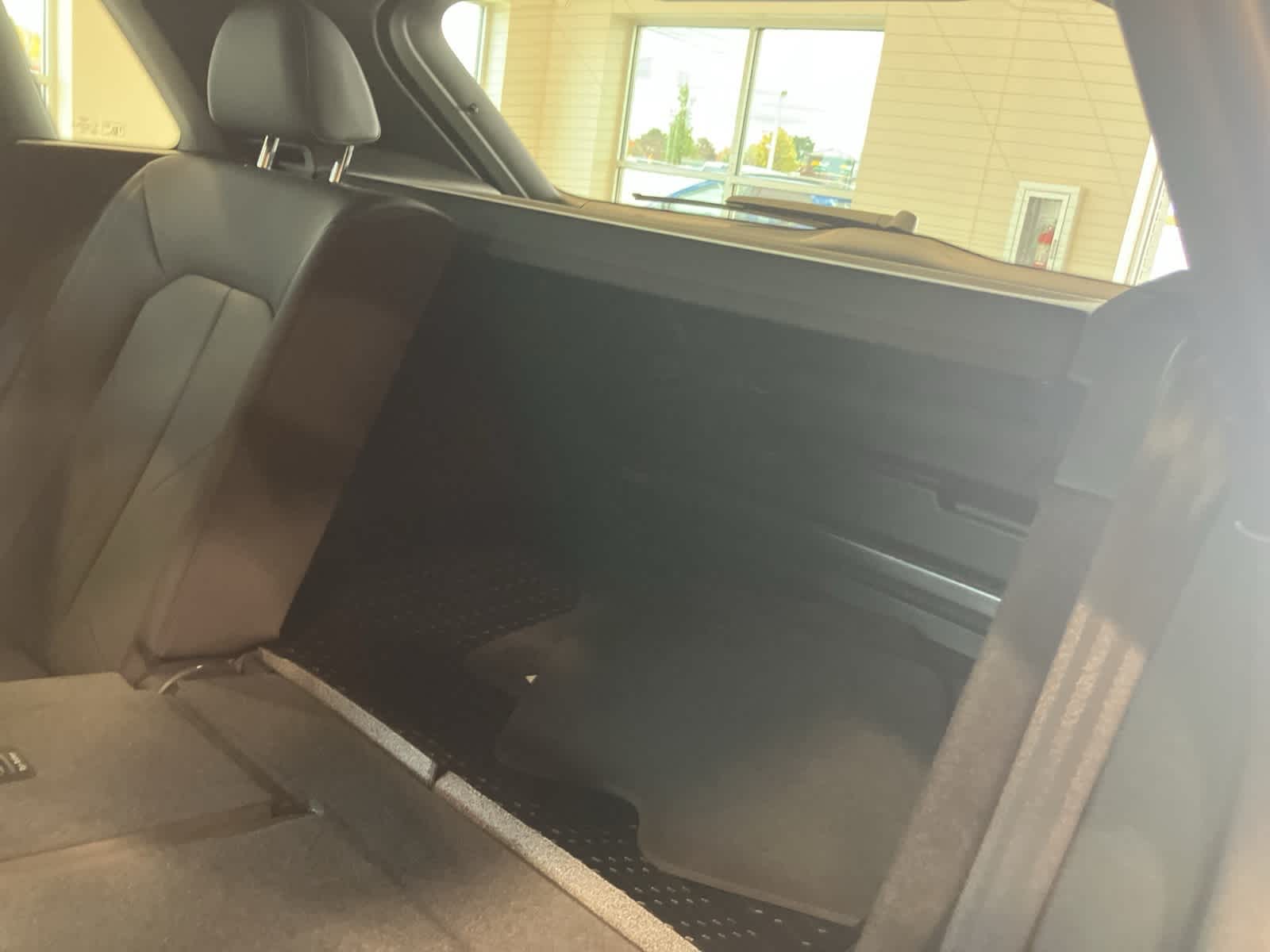 Thumbnail: 2022 Audi Q3 - 30