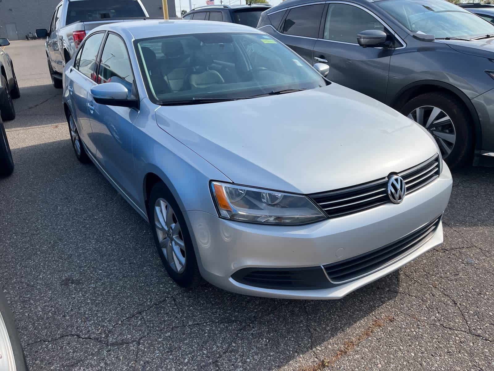 Thumbnail: 2014 Volkswagen Jetta - 17