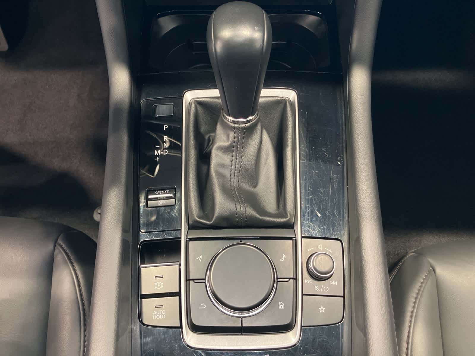 Thumbnail: 2025 Mazda Mazda3 - 15