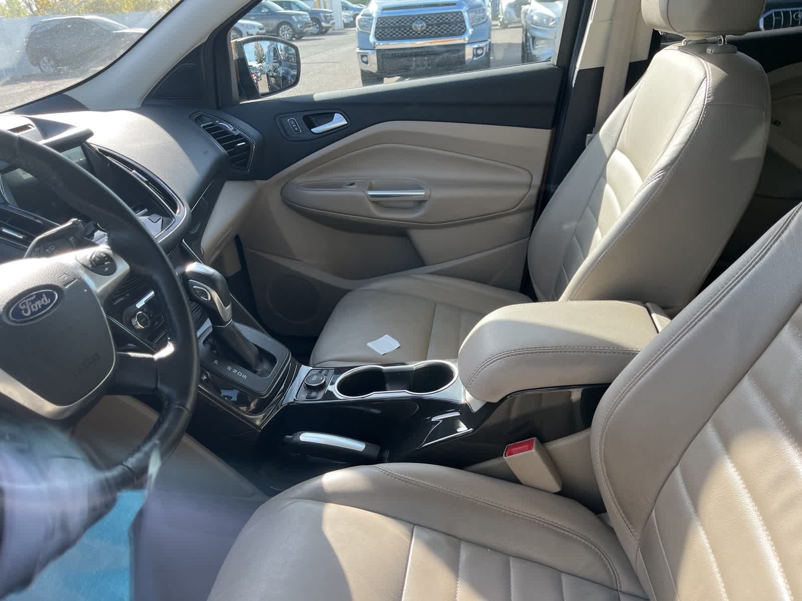 Thumbnail: 2016 Ford Escape - 25