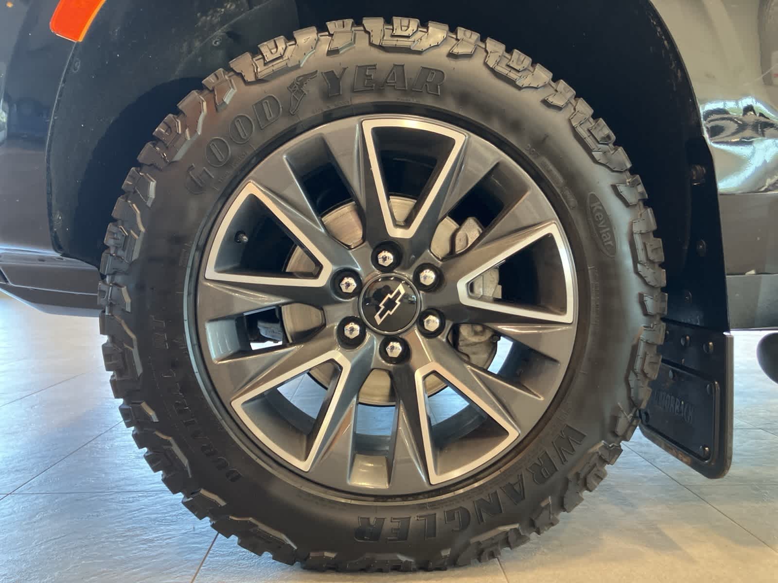 Thumbnail: 2021 Chevrolet Tahoe - 9