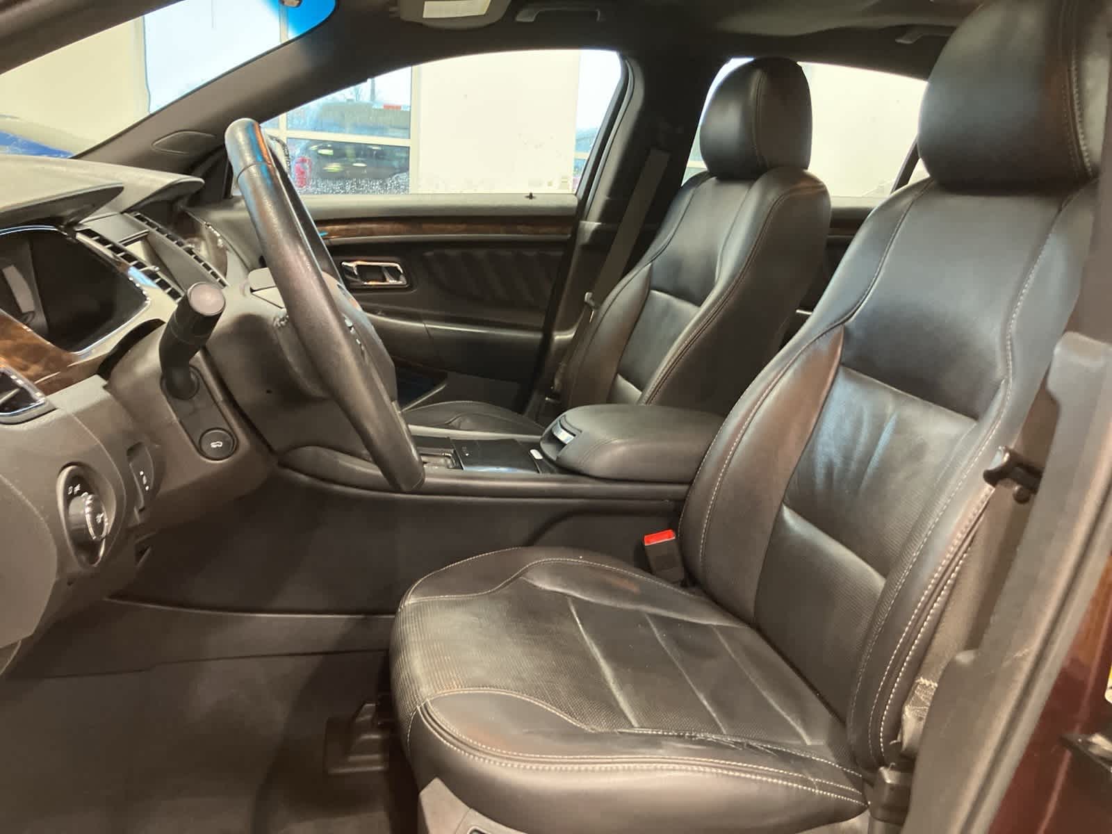 Thumbnail: 2019 Ford Taurus - 13