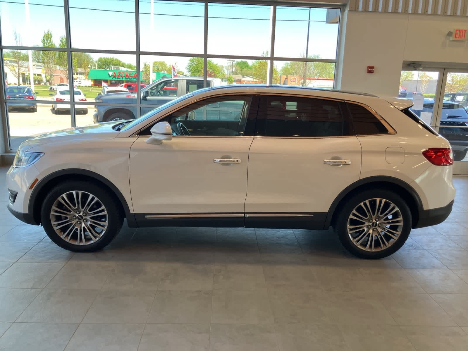 Thumbnail: 2016 Lincoln MKX - 7