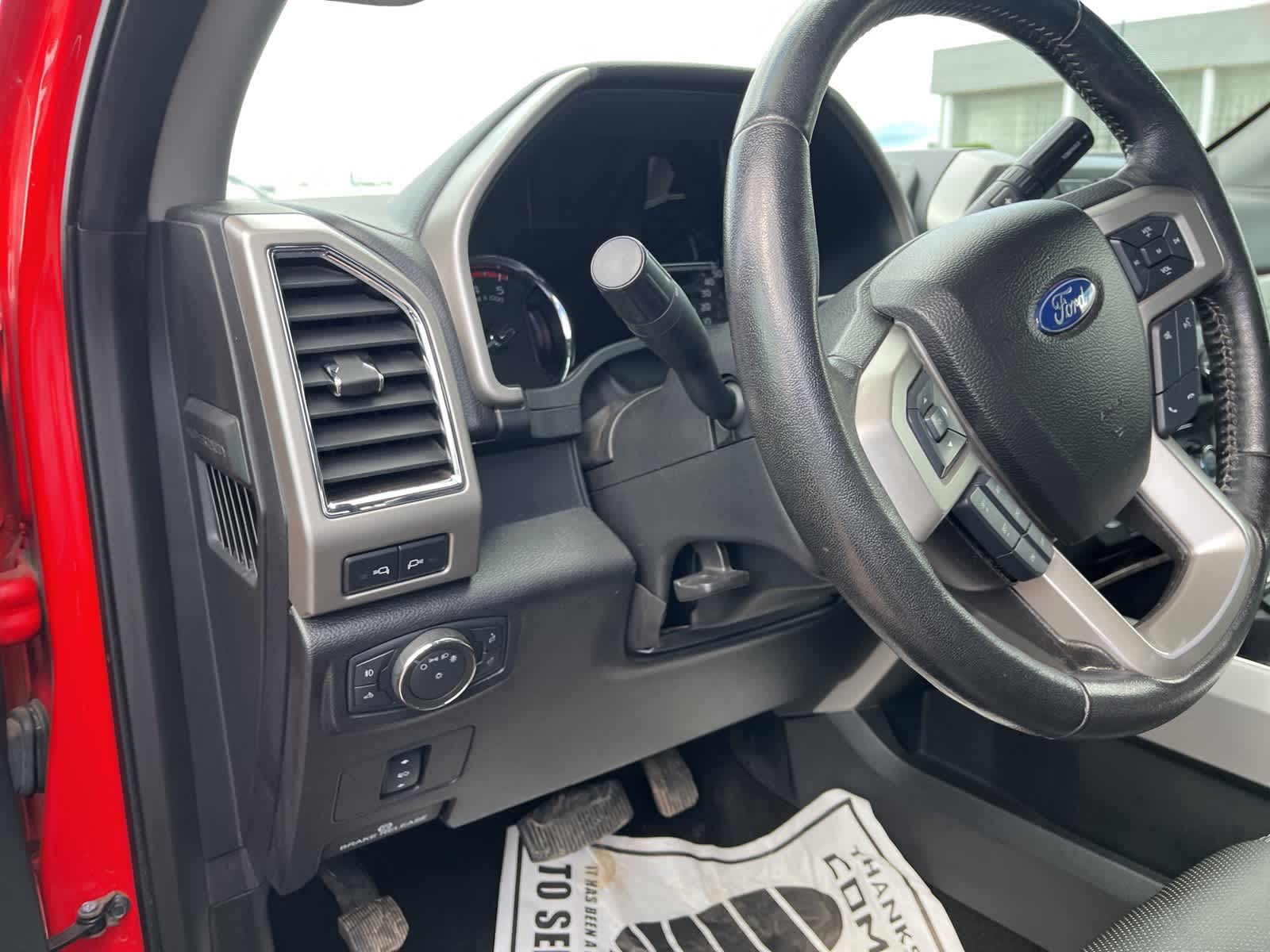Thumbnail: 2018 Ford Econoline - 26