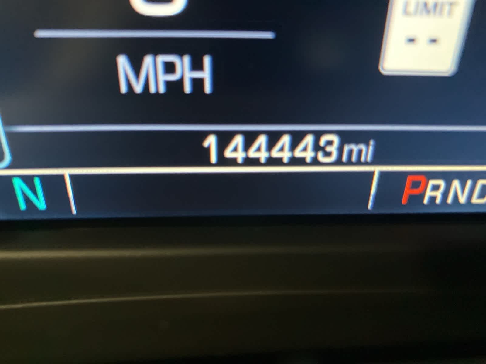 Thumbnail: 2018 GMC Yukon - 36