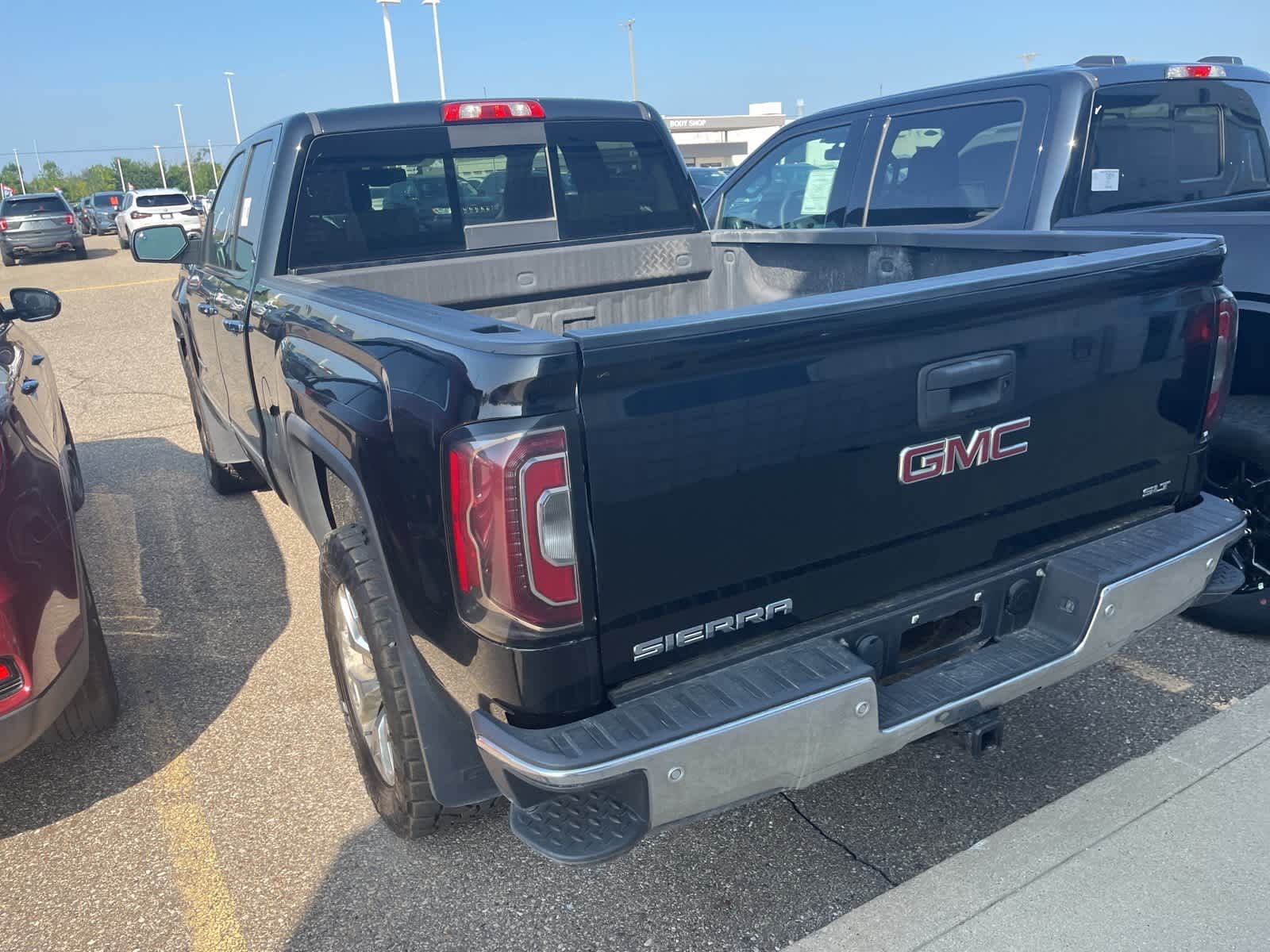 Thumbnail: 2017 GMC Sierra 1500 - 9