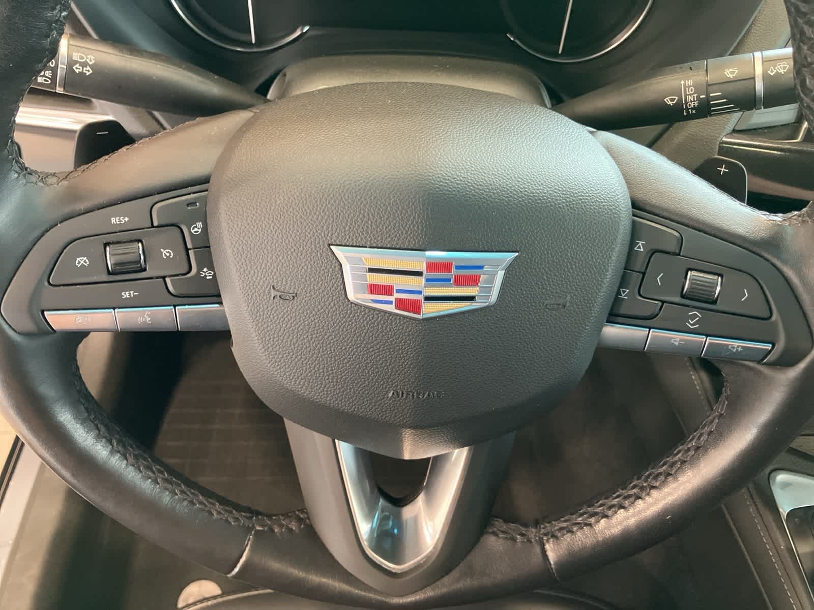 Thumbnail: 2022 Cadillac CT4 - 18