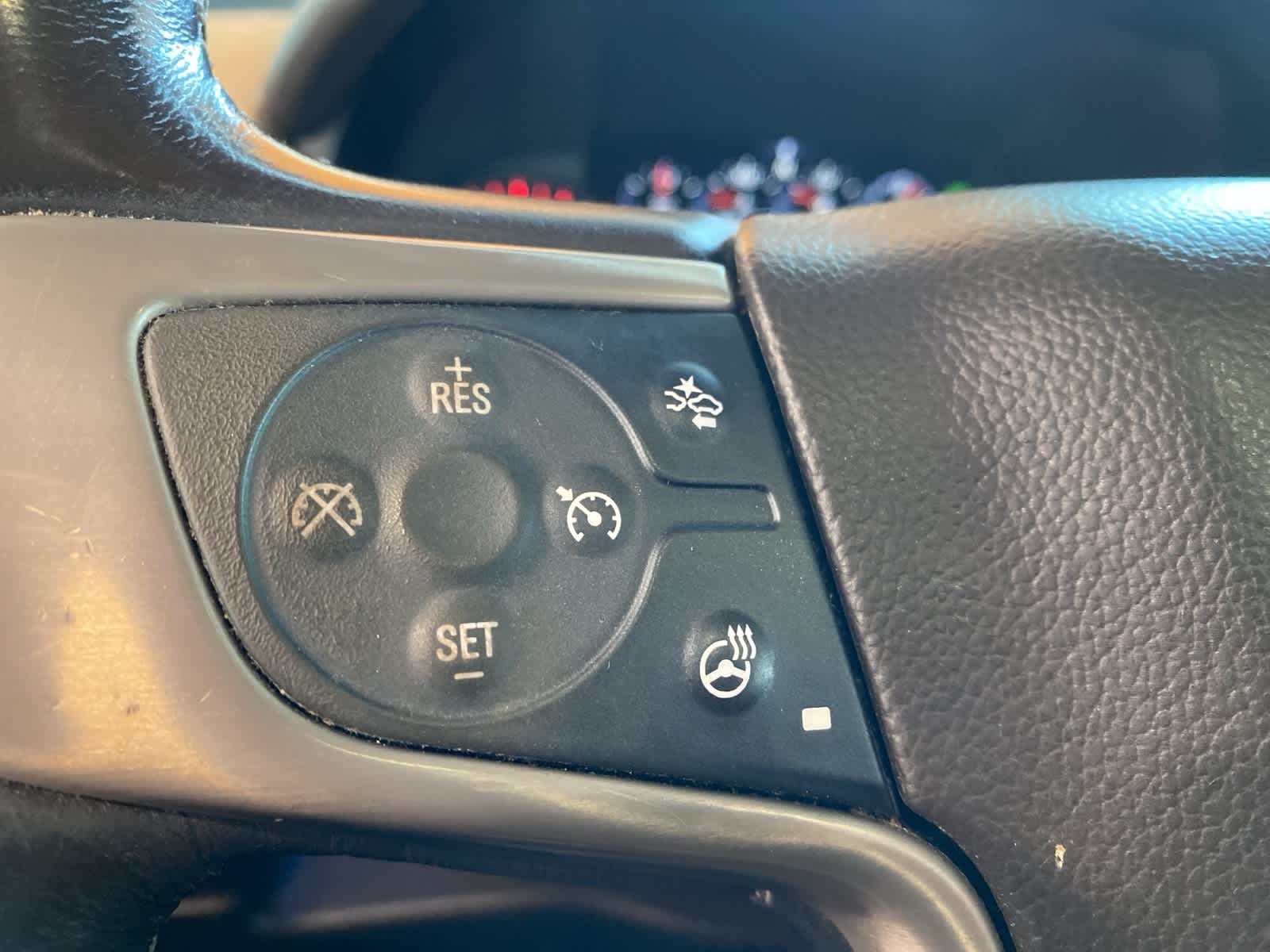 Thumbnail: 2016 GMC Yukon - 19