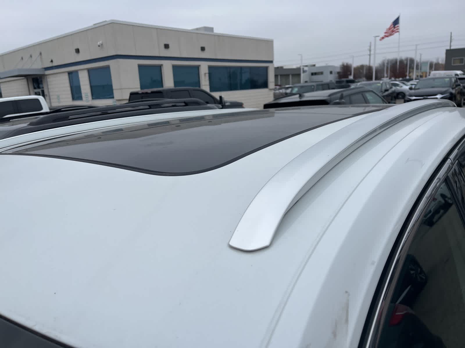 Thumbnail: 2023 Volkswagen Atlas - 27