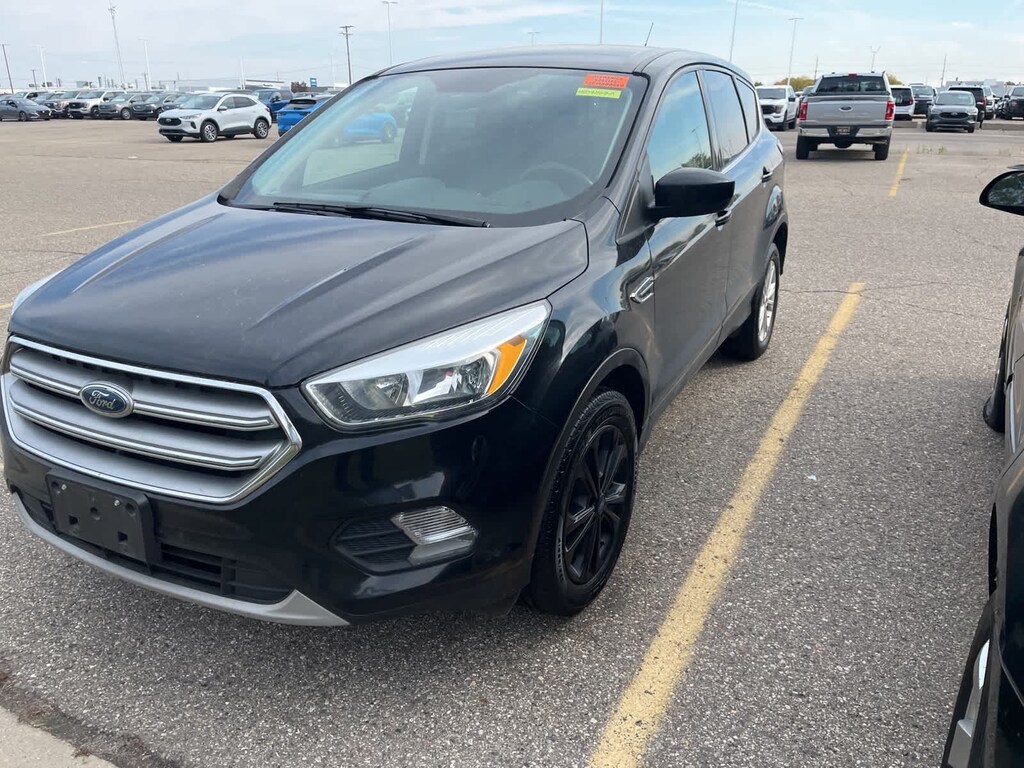 Used 2017 Ford Escape SE SUV